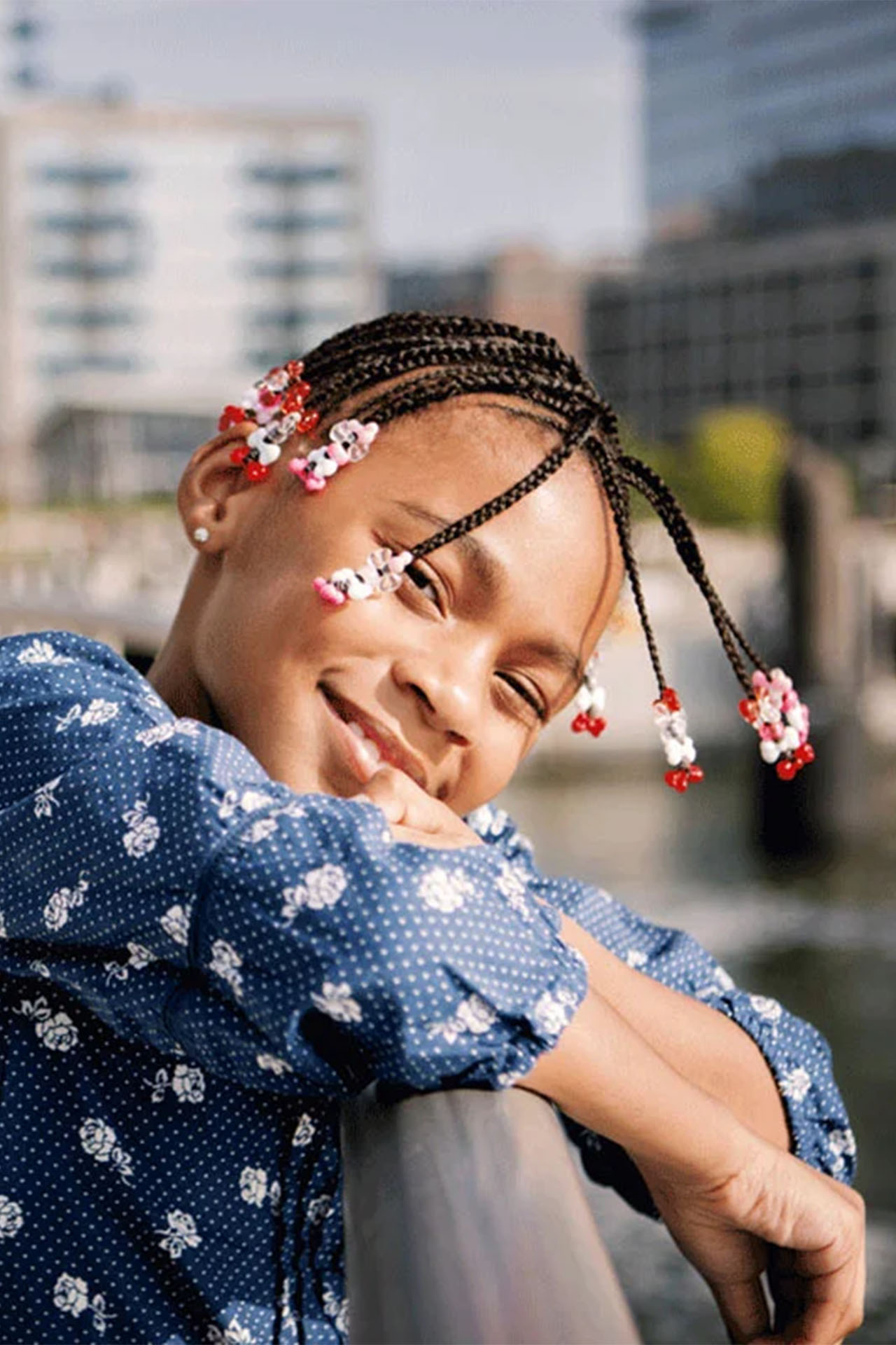 young-girl-in-the-inner-city-VERTICAL young-girl-in-the-inner-city-VERTICAL